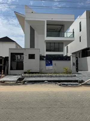 Furnished 5bdrm Duplex in Lekki for sale