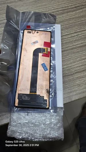 Samsung Fold 2 Amoled