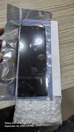 Samsung Fold 2 Amoled