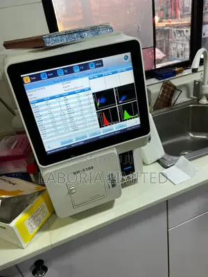 5-Part-Diff Hematology Analyzer