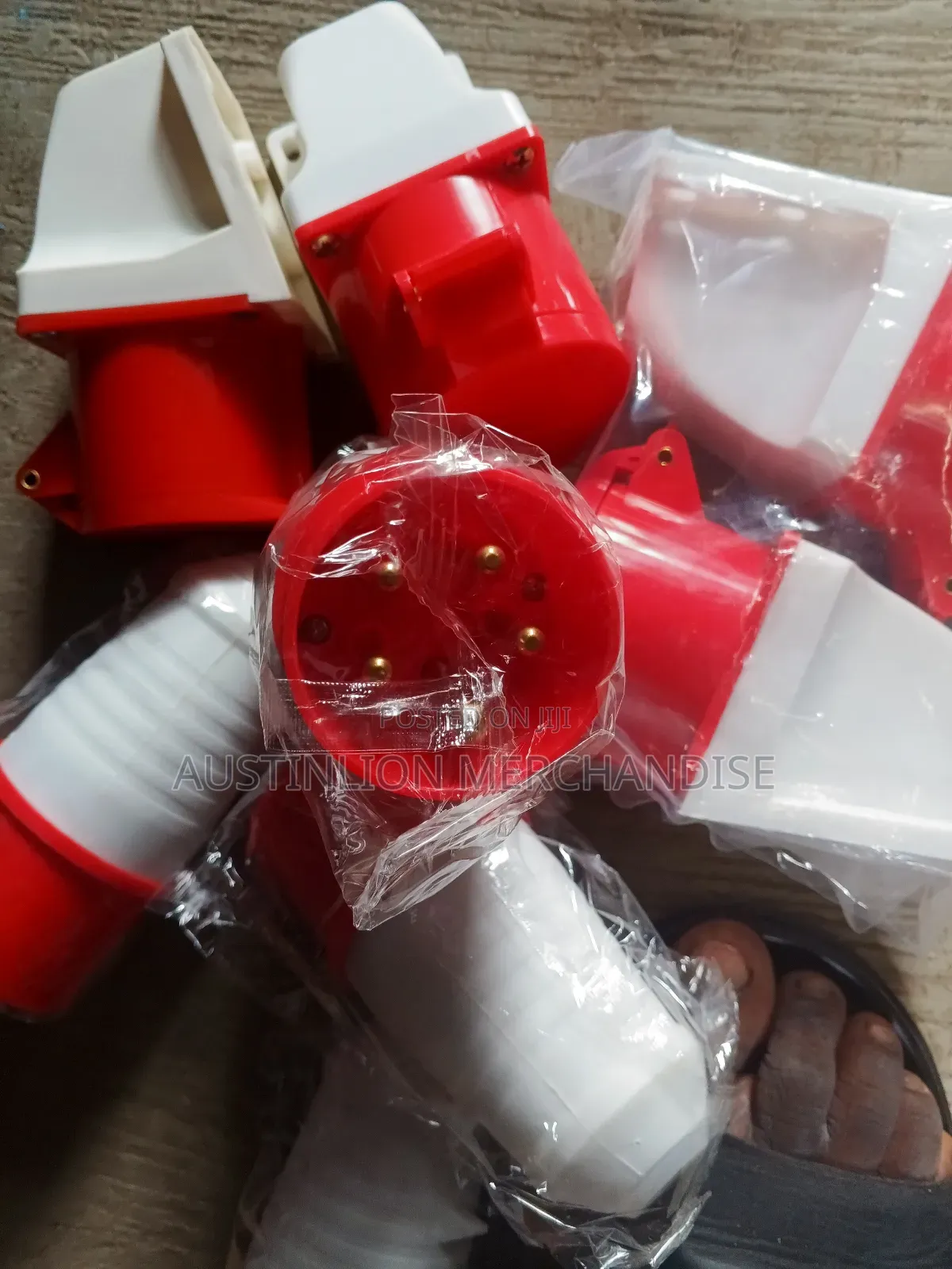 33amps 5pin Industrial Socket Complete