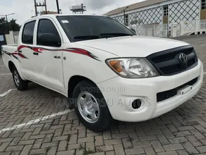Toyota Hilux 2.5 D-4D SRX 2009 White