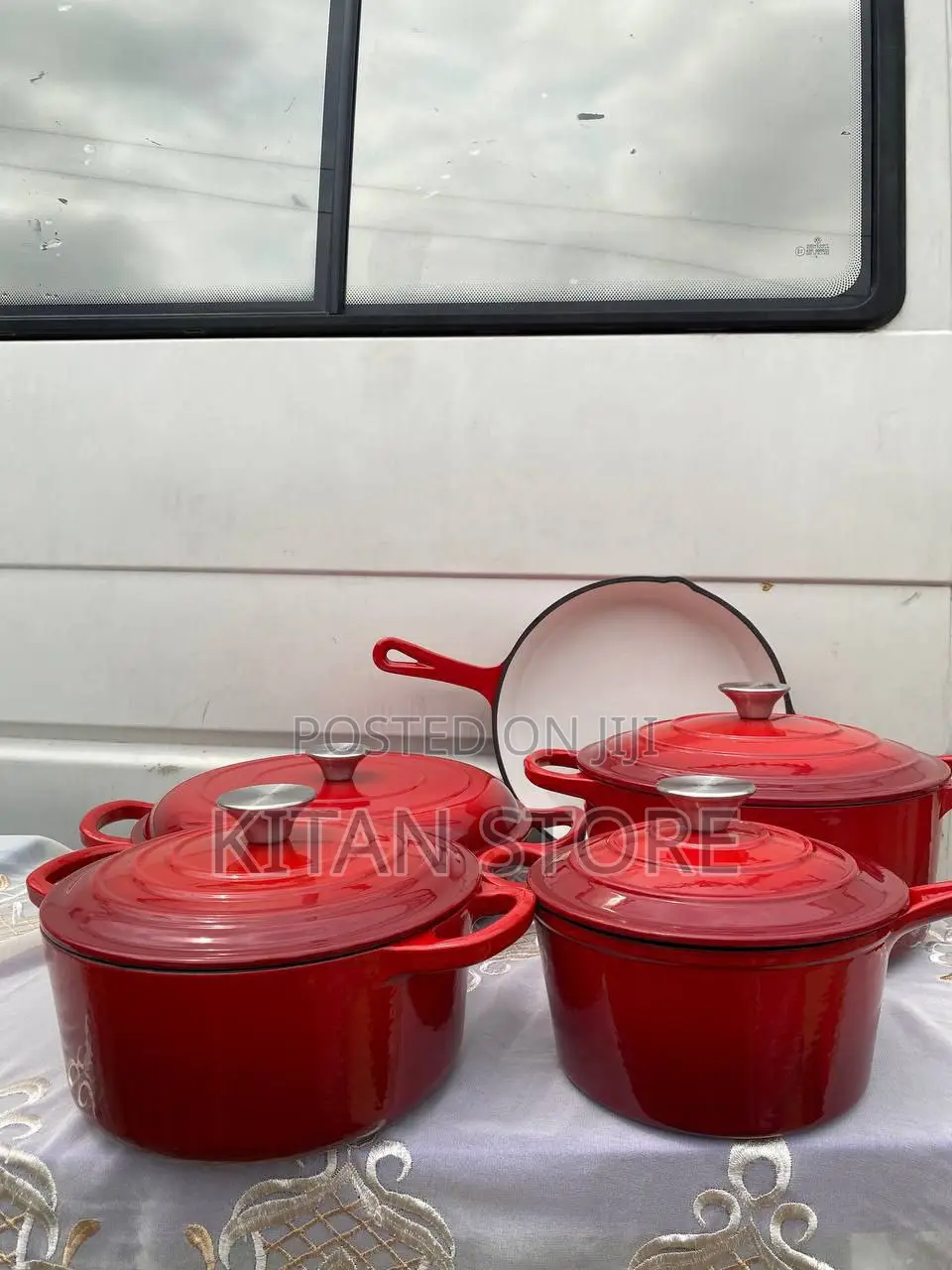 Cast Iron Pot