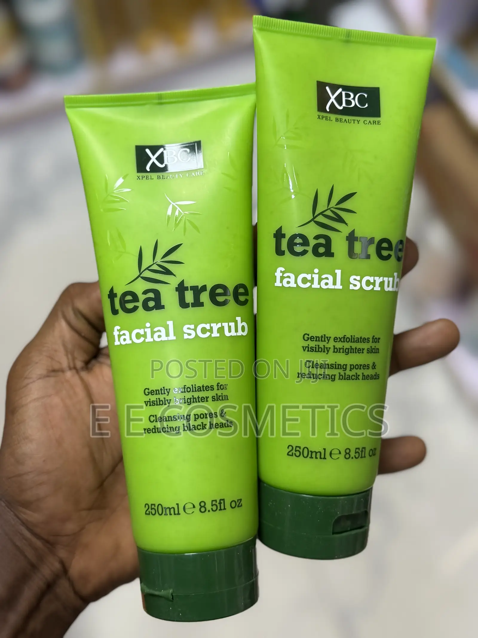 XBC Tea Tree Face Scrub