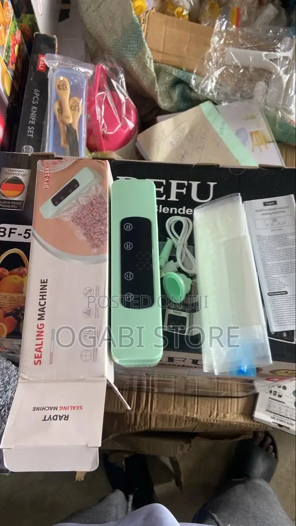 Rechargeable Vacuum Sealing Machine
