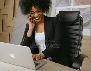Female Front Desk Wanted Urgently