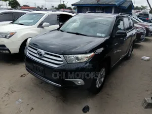 Toyota Highlander Limited 3.5L 2WD 2013 Black