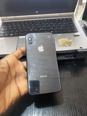Apple iPhone X 64 GB Black
