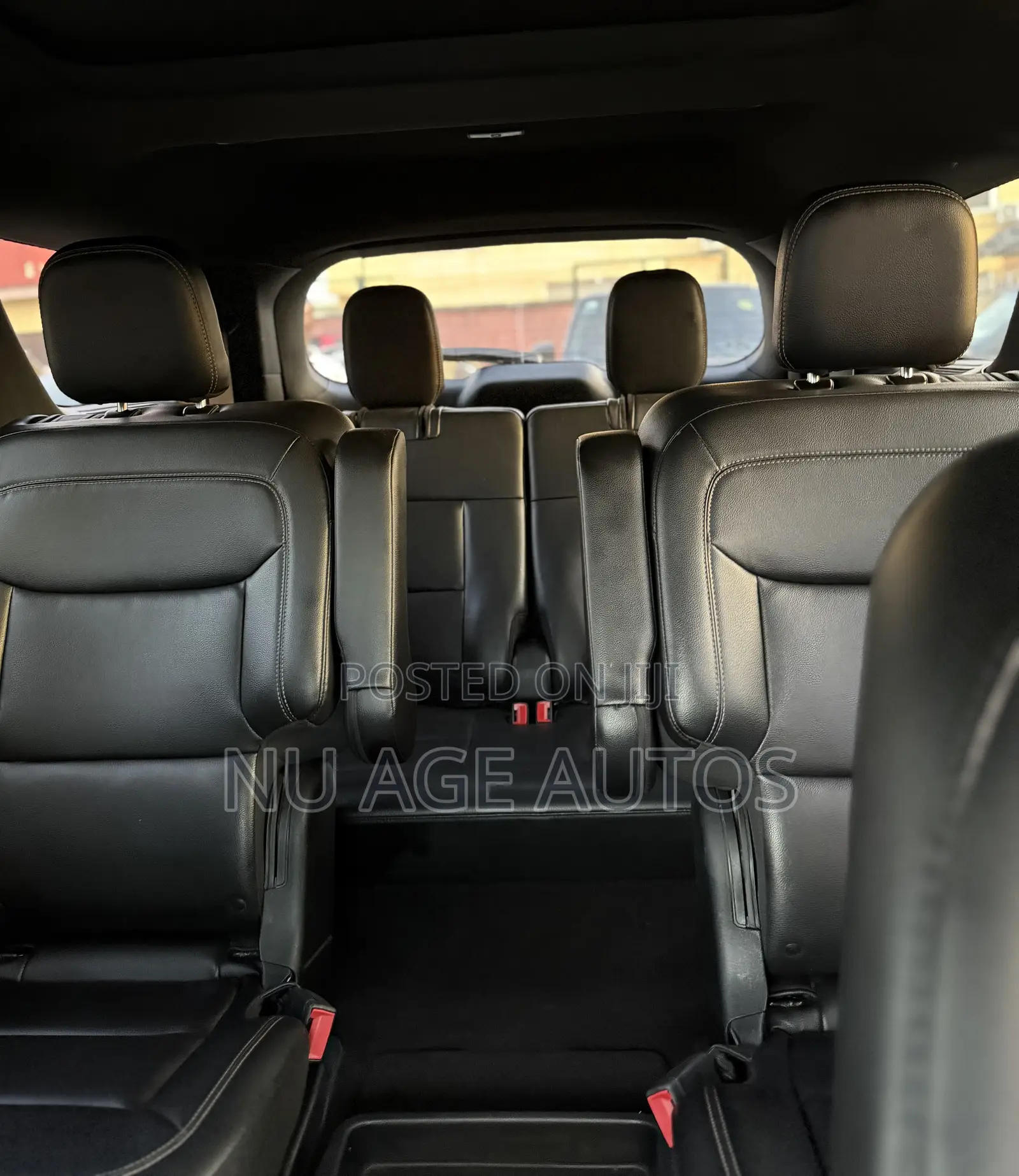 Ford Explorer Limited 4x4 2020 White
