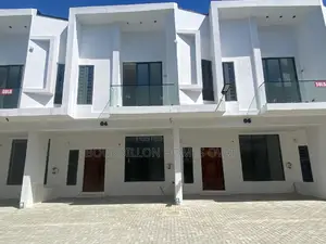 4bdrm Duplex in Harris Drive/Vgc for sale