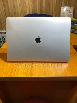 Laptop Apple MacBook Pro 2019 16GB Intel Core I7 SSD 512GB