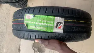 215/60r16 Bridgestone Tyre