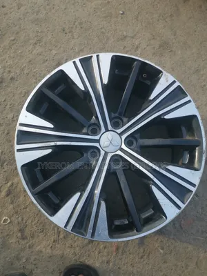 Mistibushi Outlander 18 Rim 2017/18 Follow Come