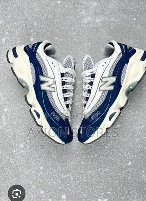 High Quality New Balance Sneakers