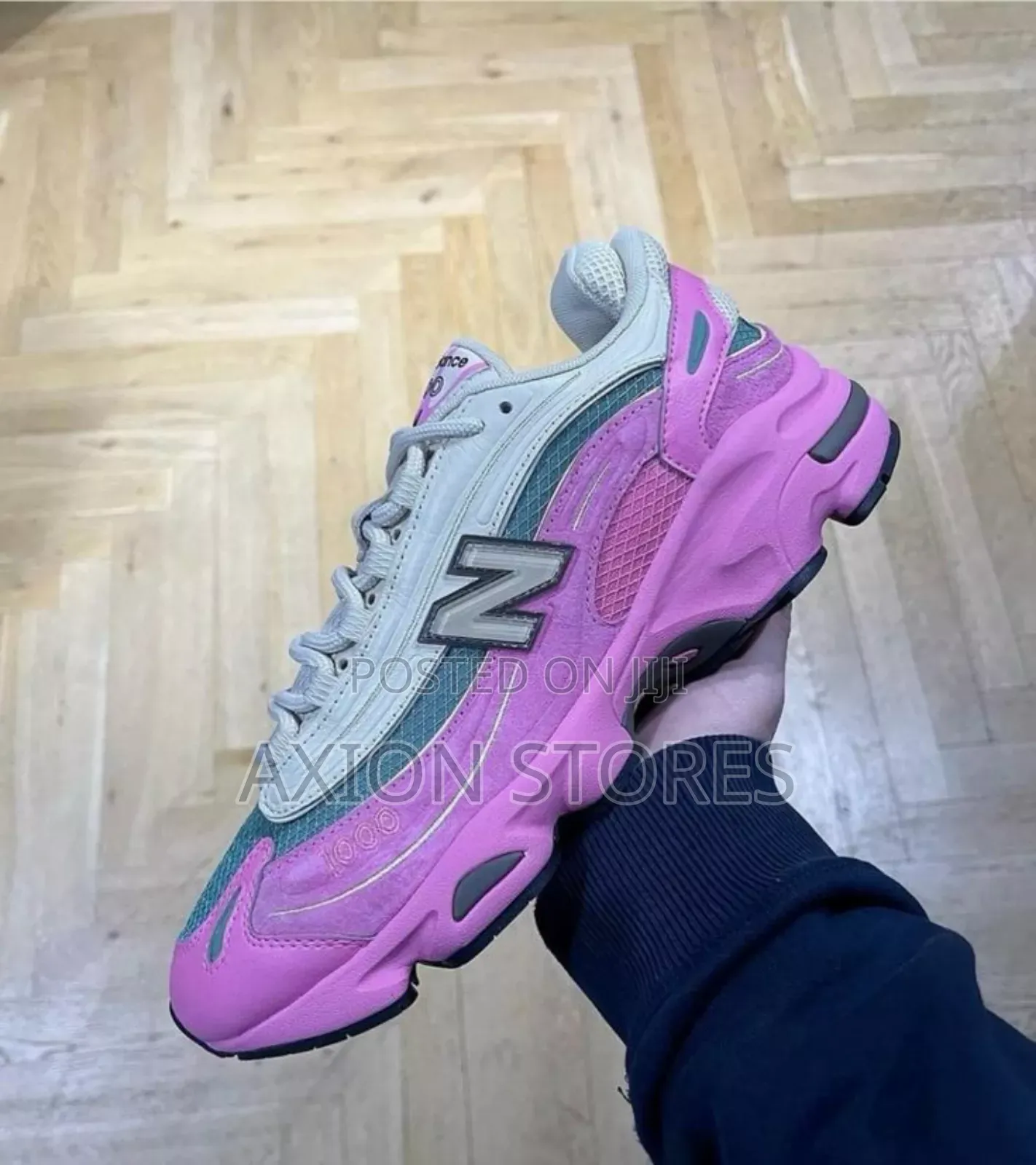 High Quality New Balance Sneakers