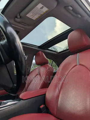 Toyota Camry XSE (2.5L 4cyl 8A) 2019 White