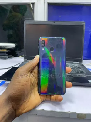 Samsung Galaxy A40 64 GB