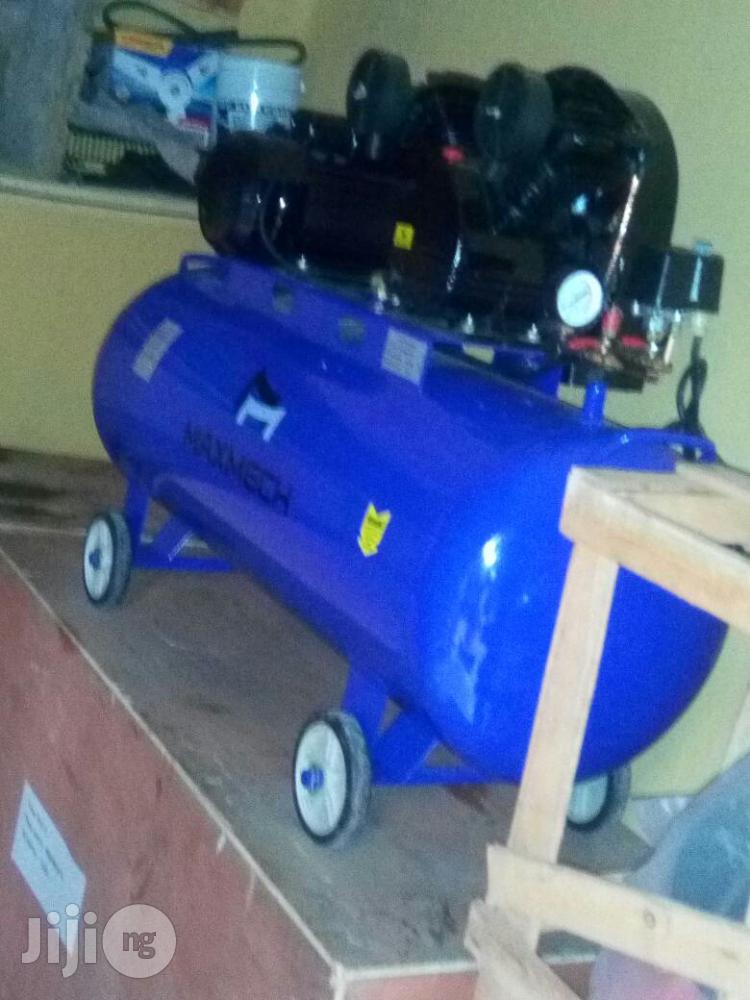 Air Compressor Machine