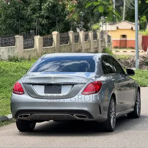 Mercedes-Benz C400 4Matic AWD Sedan (3.0L V6 7A) 2015 Gray
