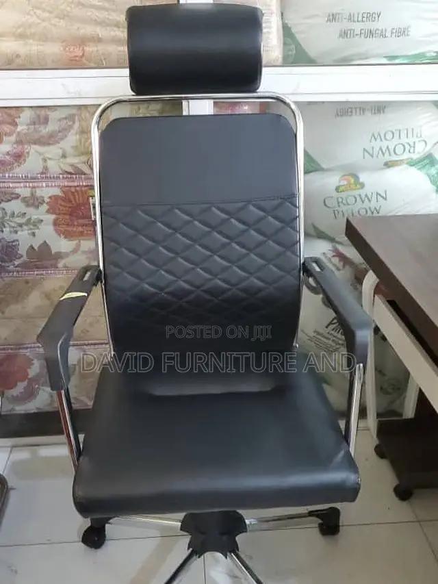 Draft Rolling Chair