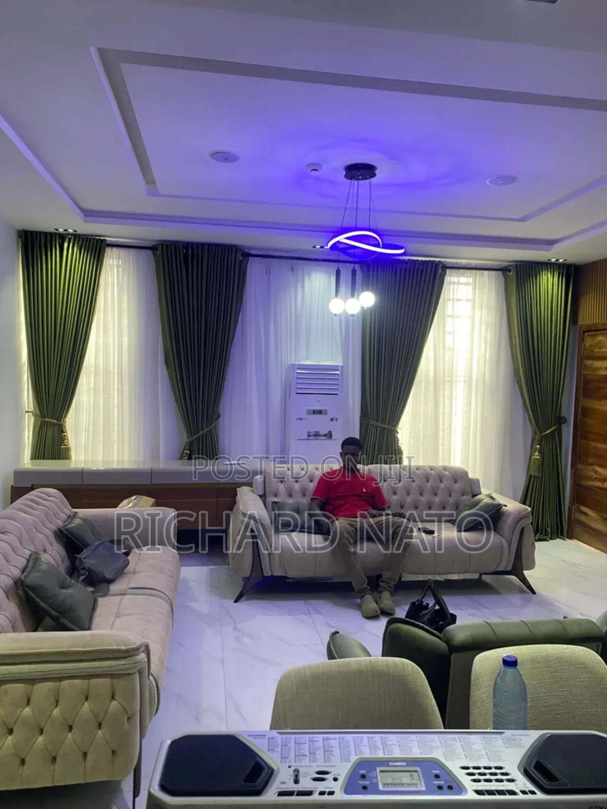 The Fitting of Luxury Curtain