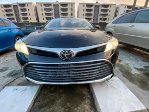 Toyota Avalon 2018 Black