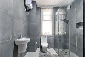 Luxury 2 Bedroom Apartment