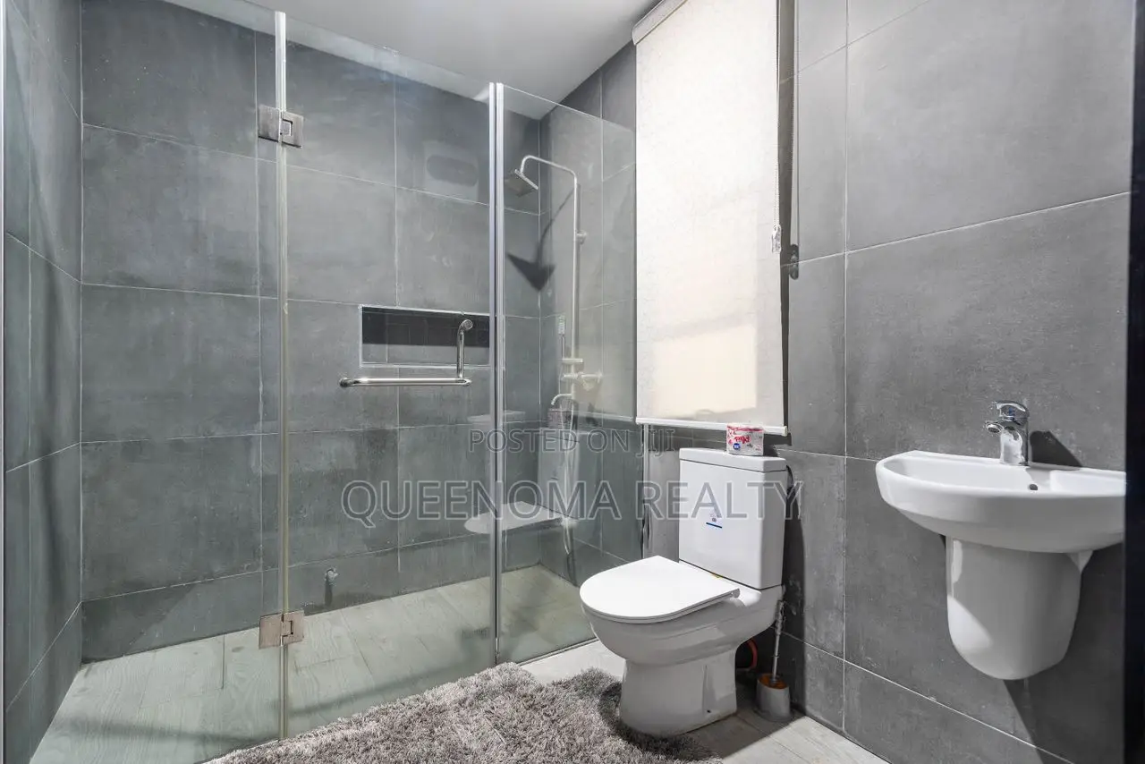 Luxury 2 Bedroom Apartment