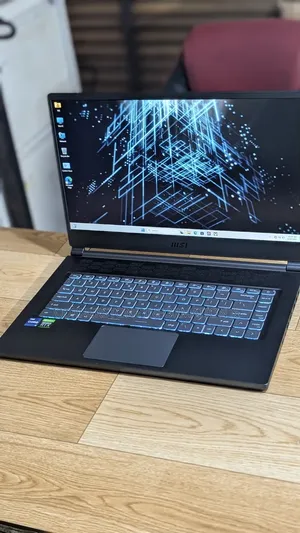 Laptop MSI GS65 Stealth Thin 8RE 16GB Intel Core i7 SSD 512GB
