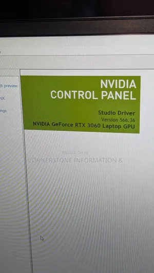 Laptop MSI GS65 Stealth Thin 8RE 16GB Intel Core i7 SSD 512GB