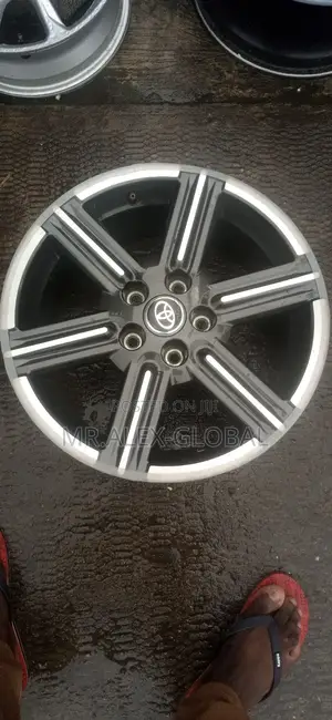 17 Inches Toyota Rav4 Wheel Rim