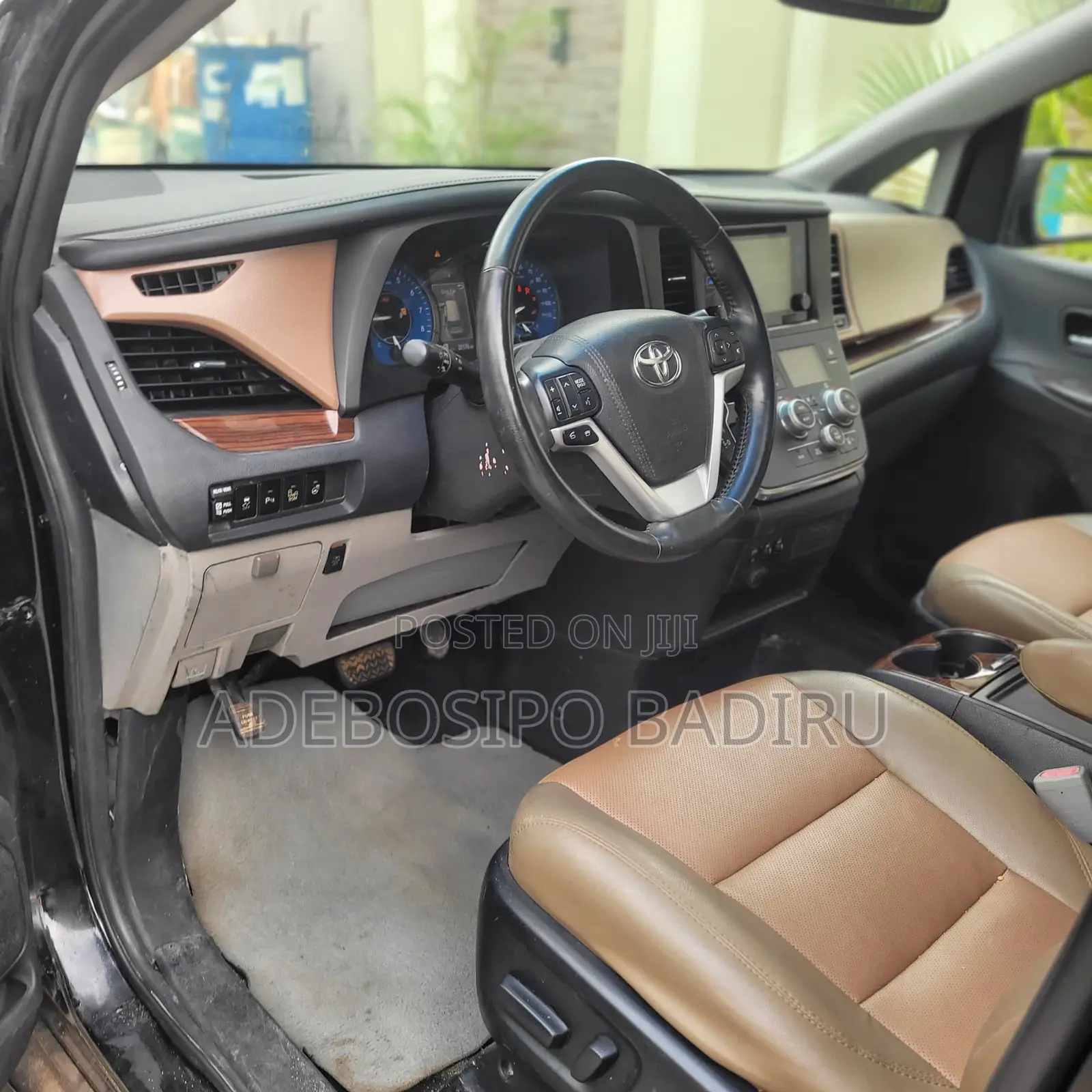 Toyota Sienna 2017 Black