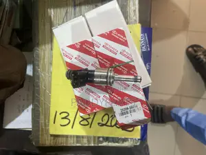 Toyota Camry Hybrid  Fuel Injector Nozzle 2018-2020