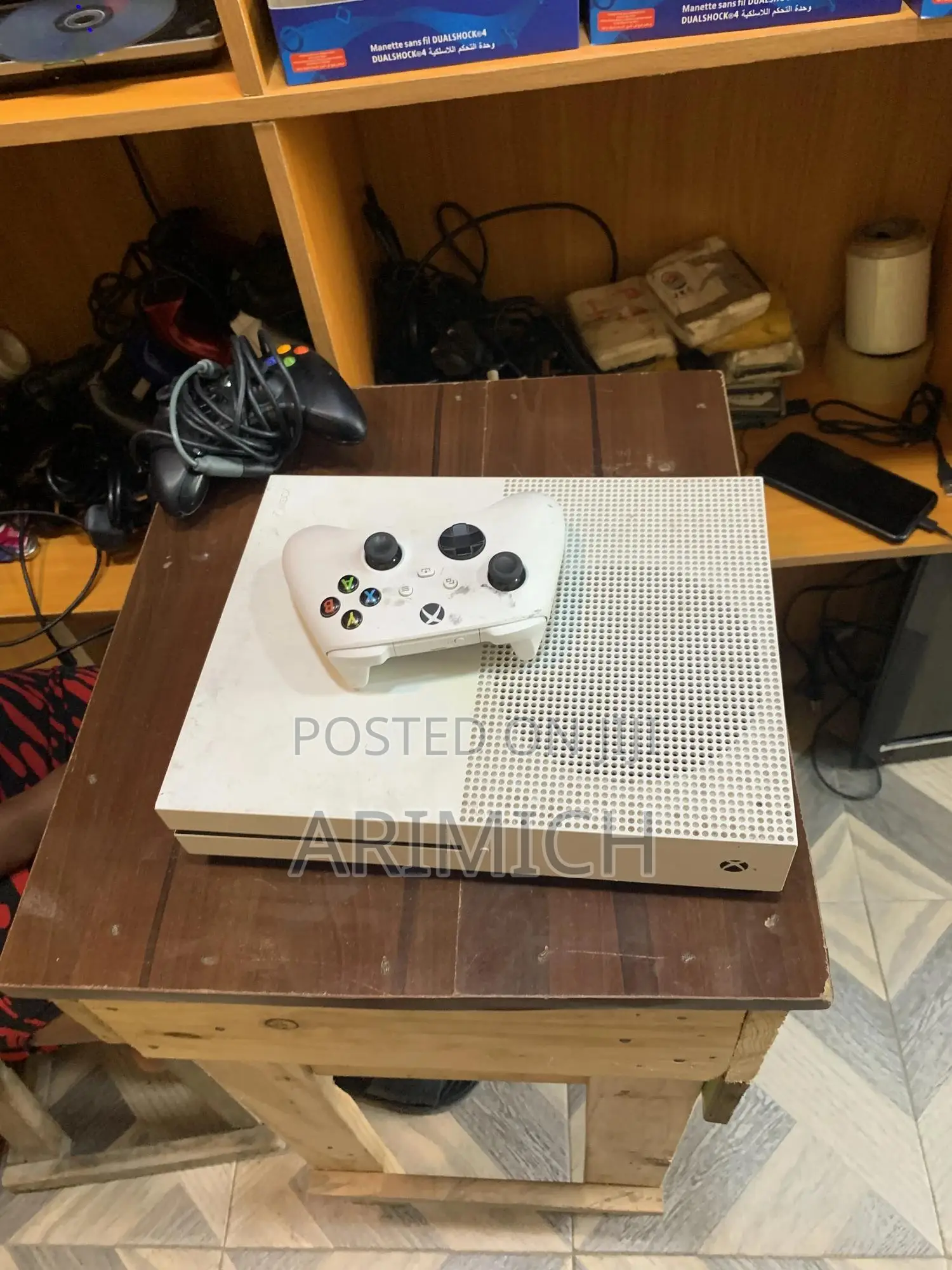 Microsoft Xbox One S