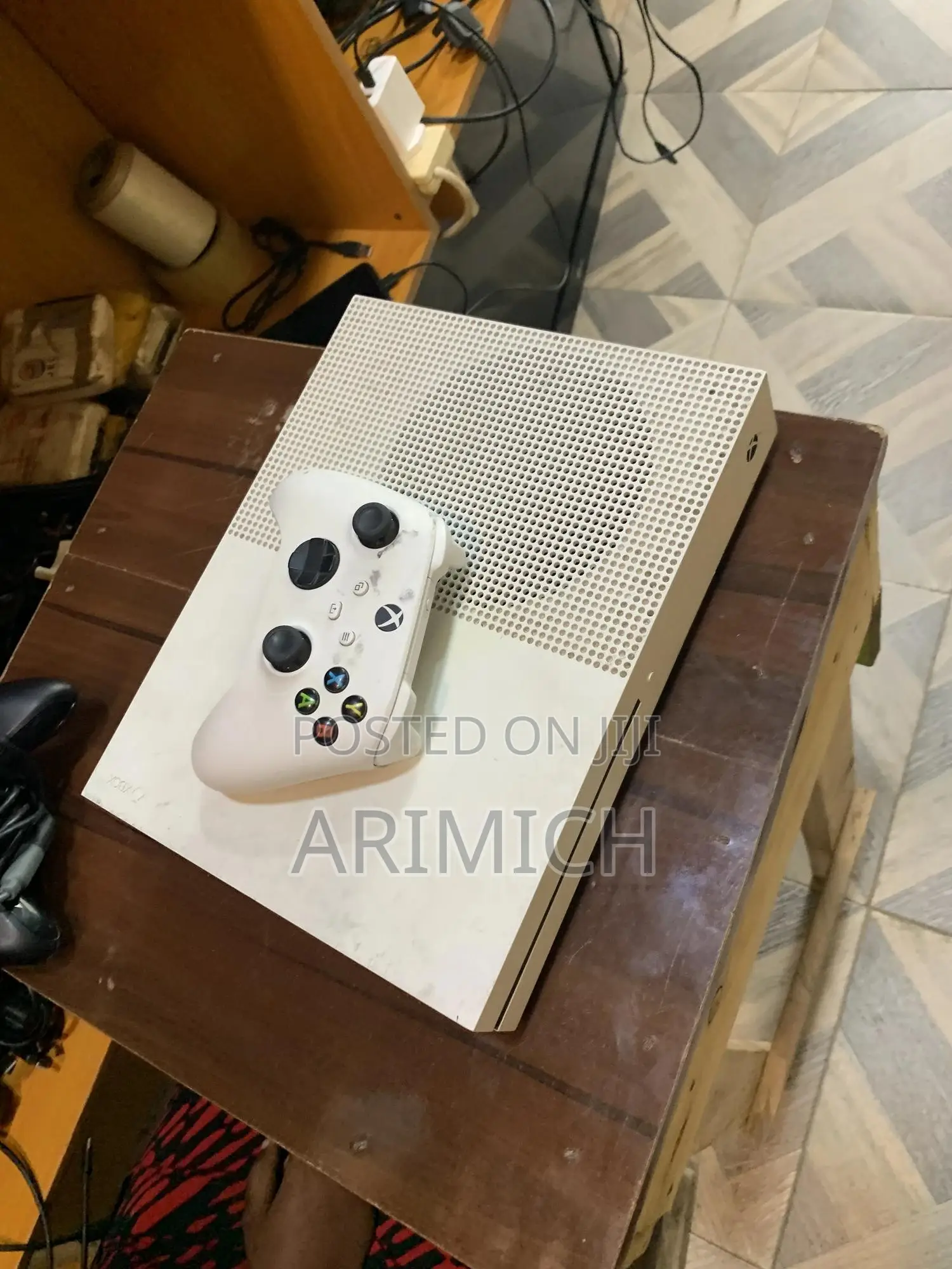 Microsoft Xbox One S