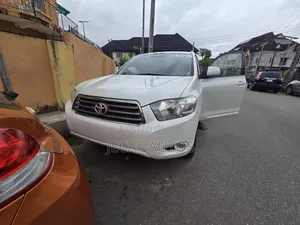 Toyota Highlander Sport 2008 White