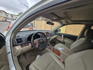 Toyota Highlander Sport 2008 White