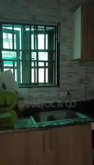 Furnished 1bdrm Block of Flats in New Site, FHA for rent