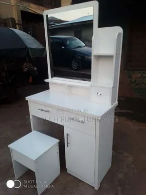Standard Dressing Mirror