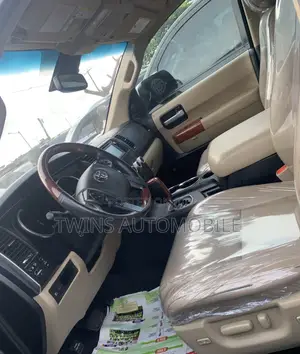 Toyota Sequoia Platinum 4x4 2020 Black