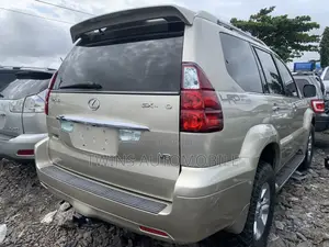Lexus GX 470 2009 Gold