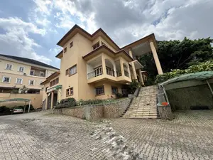 7bdrm Duplex in Maitama for rent