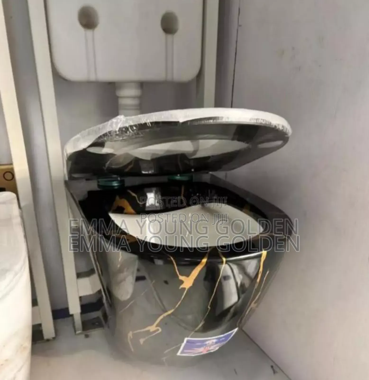 Black Marble Condit Wc