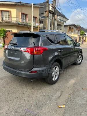 Toyota RAV4 Limited AWD (2.5L 4cyl 6A) 2013 Gray