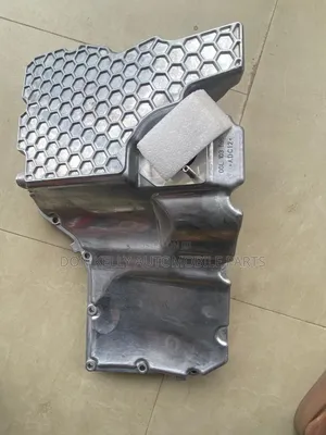 Audi Q5, A4 Engine Sump 2016/2019 (2.0tfsi)