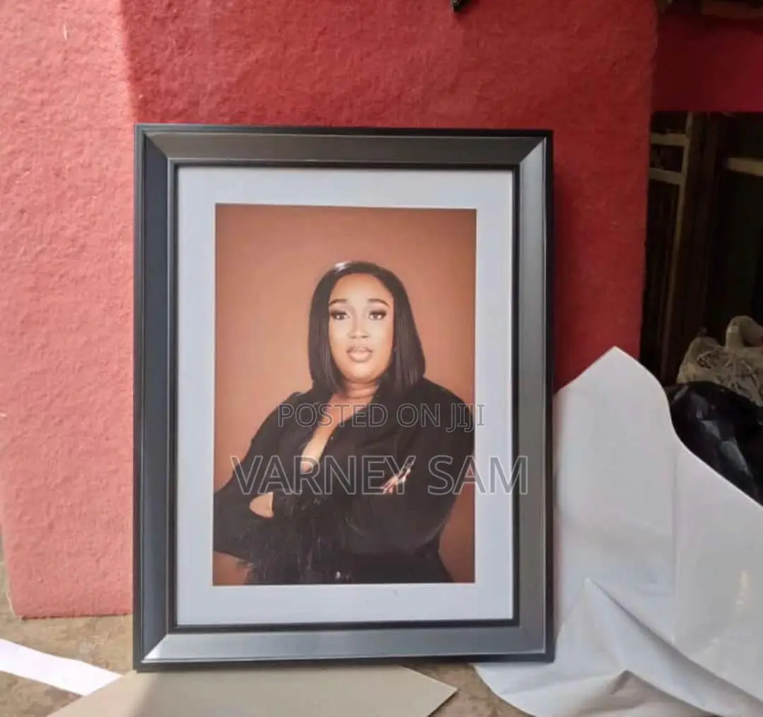 A3, A5, 24x36, 12x18 Frame Size. Official Portrait Frames