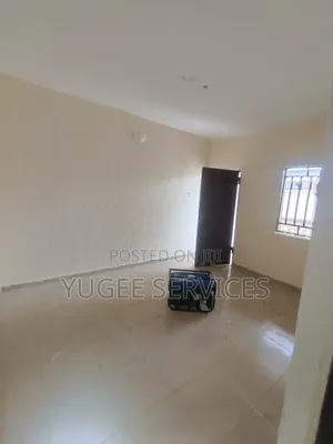 1bdrm Block of Flats in Bonsaac Asaba, Oshimili South for rent