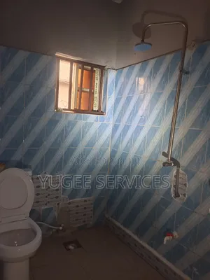 1bdrm Block of Flats in Bonsaac Asaba, Oshimili South for rent