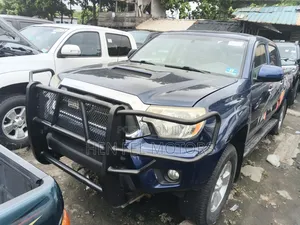 Toyota Tacoma 4dr Double Cab 5.0 ft. SB (2.7L 4cyl 4A) 2015 Blue