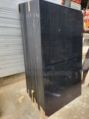 Longi 450watts Mono All Black Panel 120cell